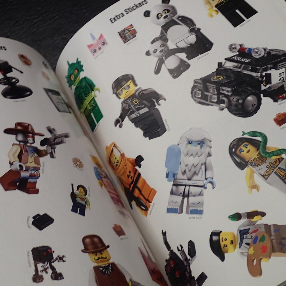The Lego Movie Sticker Collection BOok - Picture 5 of 6